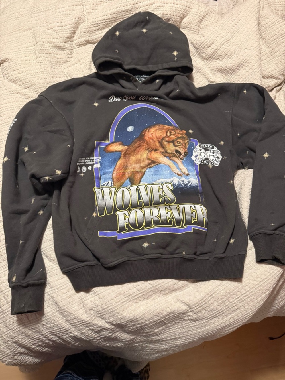 Darc Sport Black 'Wolves Forever' Graphic Hoodie